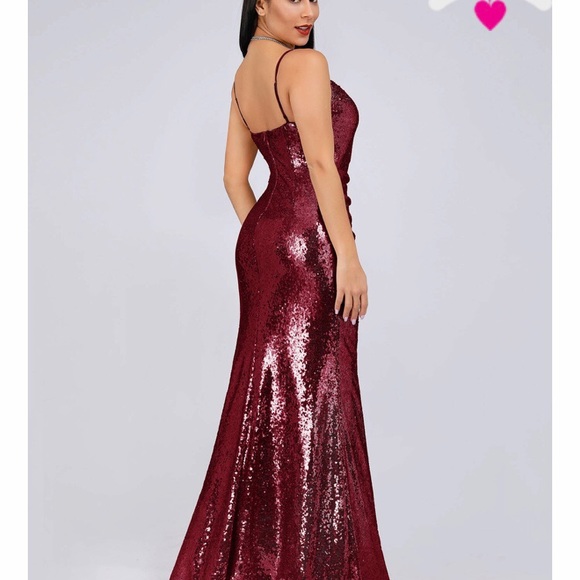 🆕Sexy Sequin Evening Gown - Picture 2 of 4